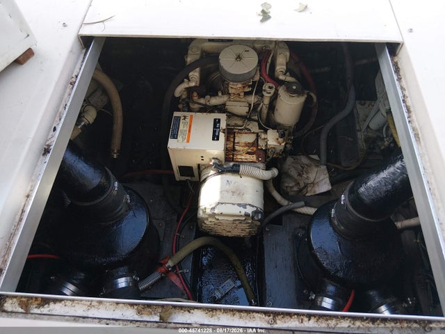 Auction sale of the 1986 Sea Ray Seville, vin: SERF7032C686, lot number: 45741228