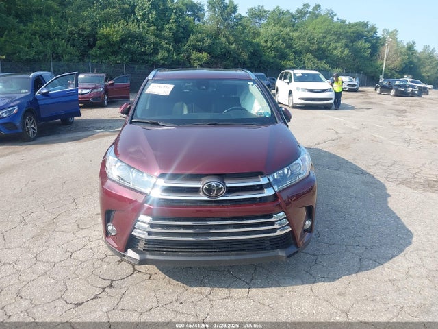 Toyota Highlander Limited 2018 5TDDZRFH2JS873014 Image 12