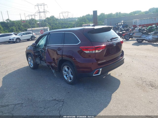 Toyota Highlander Limited 2018 5TDDZRFH2JS873014 Image 3