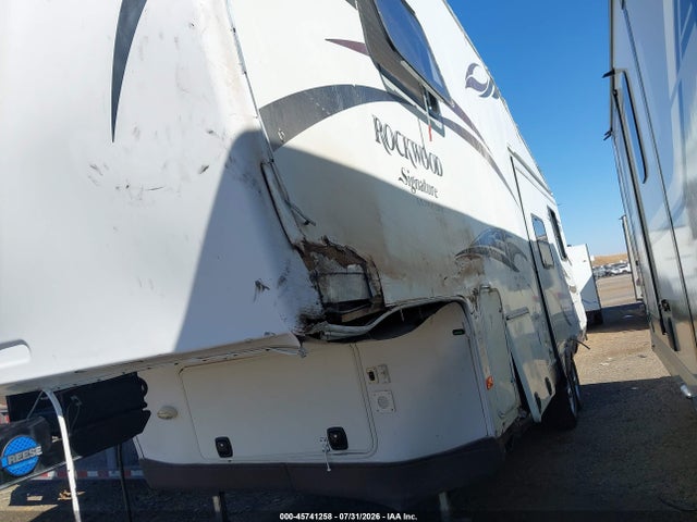 Forest River Rockwood 8280ws 2014 4X4FRLD23E1857406 Image 6