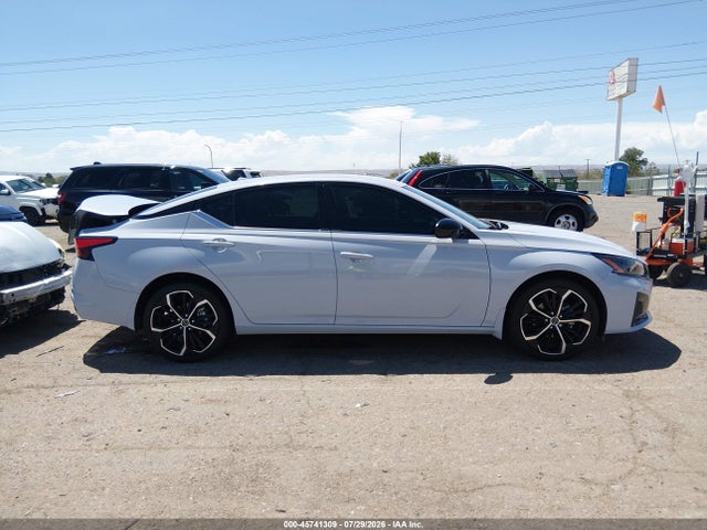 Продажа на аукционе авто 2024 Nissan Altima Sr Intelligent Awd, vin: 1N4BL4CW7RN353588, номер лота: 45741309