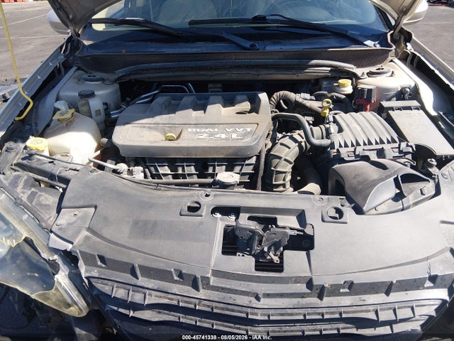 45741338 :رقم المزاد ، 1C3CCBAB5DN620856 vin ، 2013 Chrysler 200 Lx مزاد بيع