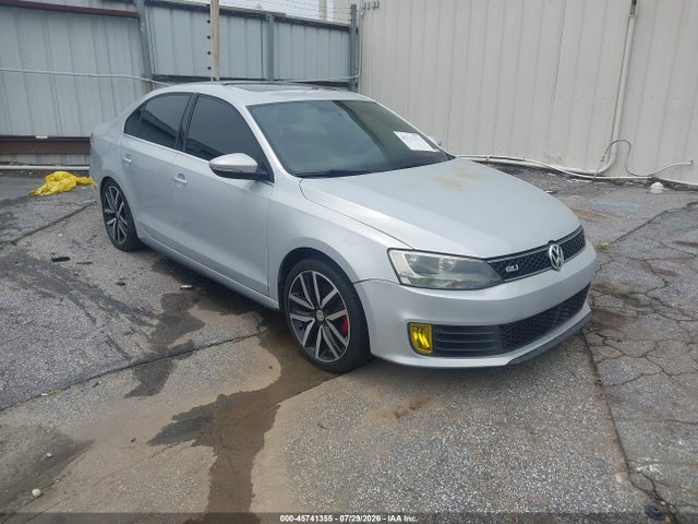 2013 Volkswagen Jetta Gli Autobahn მანქანა იყიდება აუქციონზე, vin: 3VW567AJ0DM232392, აუქციონის ნომერი: 45741355