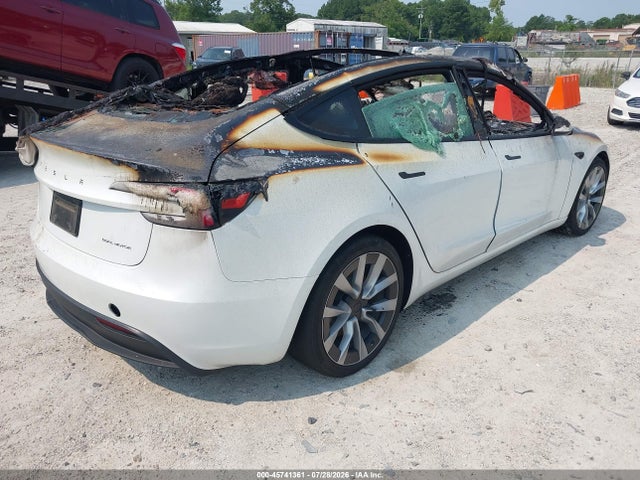 Продажа на аукционе авто 2024 Tesla Model 3 Long Range Dual Motor All-wheel Drive, vin: 5YJ3E1EB7RF811047, номер лота: 45741361