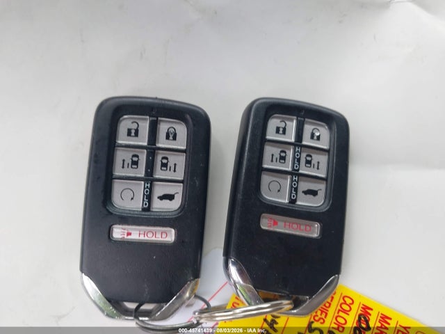 45741439 :رقم المزاد ، 5FNRL6H97KB004832 vin ، 2019 Honda Odyssey Elite مزاد بيع
