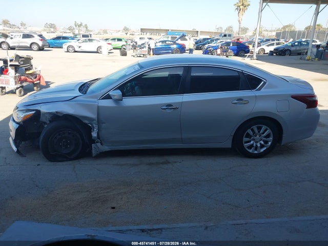 1N4AL3APXJC110083 Nissan Altima 2.5 S