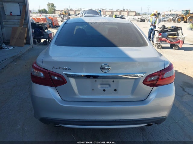 1N4AL3APXJC110083 Nissan Altima 2.5 S