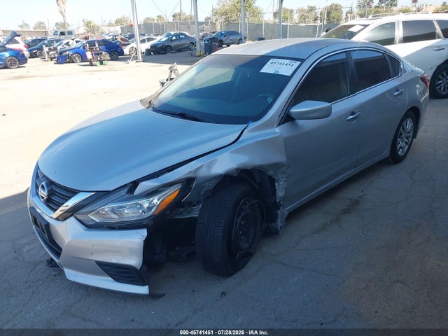 1N4AL3APXJC110083 Nissan Altima 2.5 S