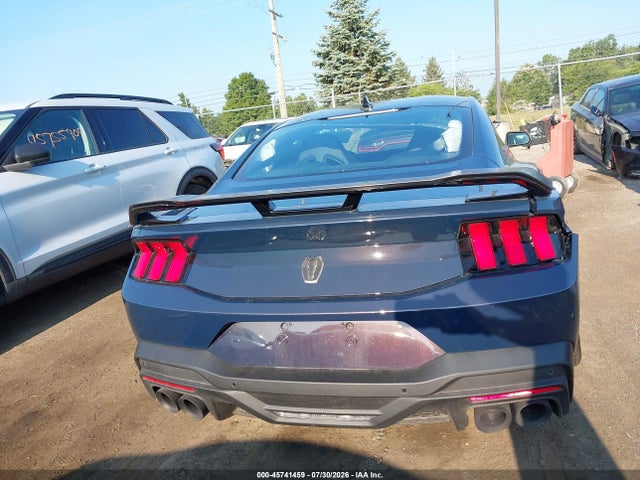1FA6P8R08R5501036 Ford Mustang Dark Horse Fastback