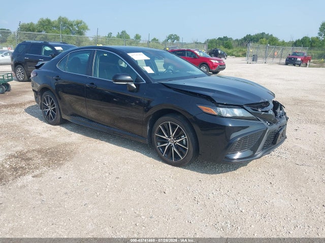 45741460 :رقم المزاد ، 4T1G11AK5RU912917 vin ، 2024 Toyota Camry Se مزاد بيع