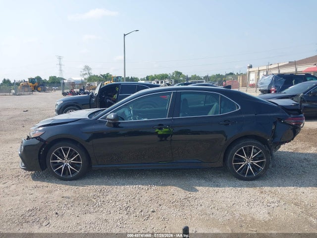 2024 Toyota Camry Se მანქანა იყიდება აუქციონზე, vin: 4T1G11AK5RU912917, აუქციონის ნომერი: 45741460