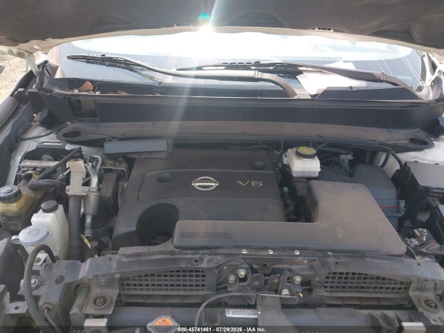 2015 Nissan Pathfinder Platinum მანქანა იყიდება აუქციონზე, vin: 5N1AR2MN2FC644758, აუქციონის ნომერი: 45741461
