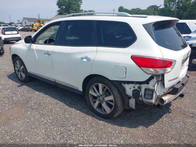 2015 Nissan Pathfinder Platinum მანქანა იყიდება აუქციონზე, vin: 5N1AR2MN2FC644758, აუქციონის ნომერი: 45741461