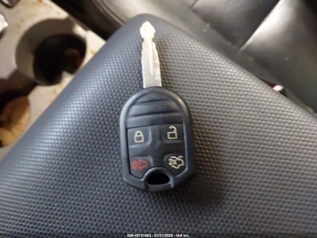 2011 Ford Escape Xlt მანქანა იყიდება აუქციონზე, vin: 1FMCU0D74BKA26077, აუქციონის ნომერი: 45741483