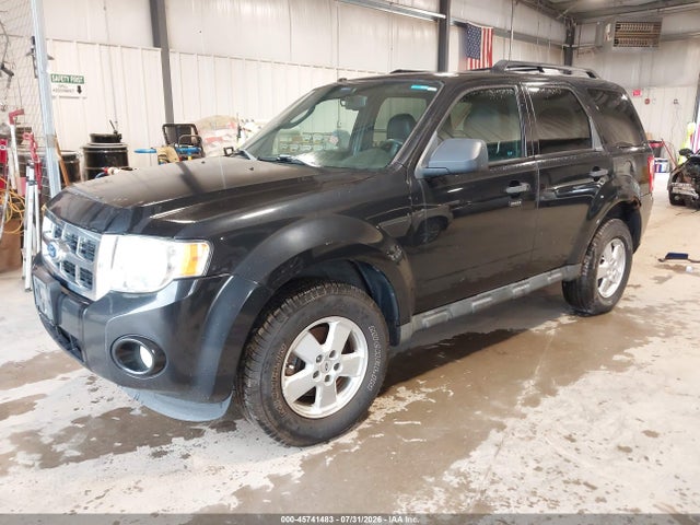 2011 Ford Escape Xlt მანქანა იყიდება აუქციონზე, vin: 1FMCU0D74BKA26077, აუქციონის ნომერი: 45741483