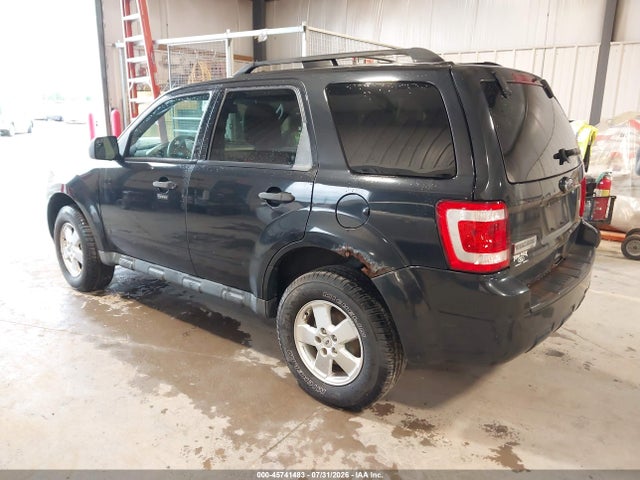 2011 Ford Escape Xlt მანქანა იყიდება აუქციონზე, vin: 1FMCU0D74BKA26077, აუქციონის ნომერი: 45741483