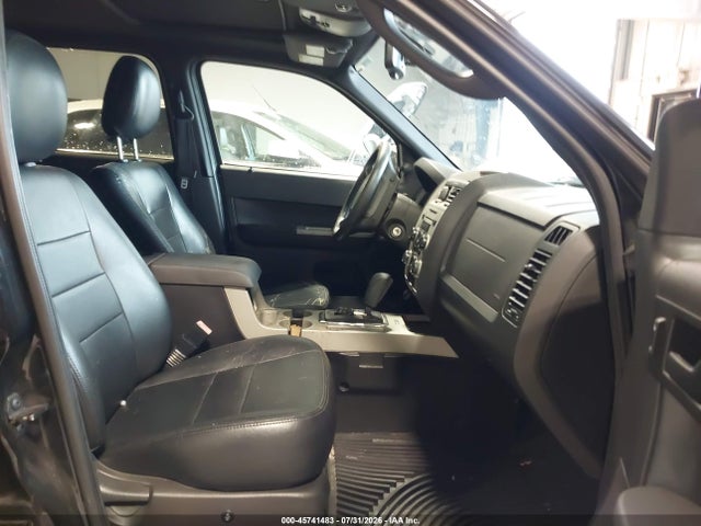 2011 Ford Escape Xlt მანქანა იყიდება აუქციონზე, vin: 1FMCU0D74BKA26077, აუქციონის ნომერი: 45741483