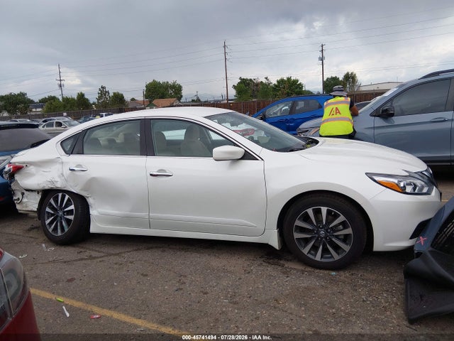 Aukcja sprzedaży 2017 Nissan Altima 2.5 Sv, vin: 1N4AL3AP0HC168455, numer aukcji: 45741494