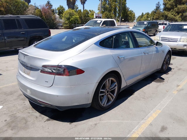 Tesla Model S 60/70/85 2015 5YJSA1H16FF083999 Image 4