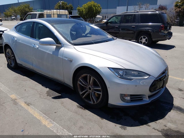 Tesla Model S 60/70/85 2015 5YJSA1H16FF083999 Image 6