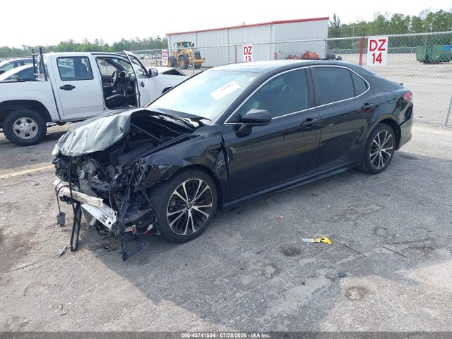2019 Toyota Camry Se მანქანა იყიდება აუქციონზე, vin: 4T1B11HK8KU706884, აუქციონის ნომერი: 45741504