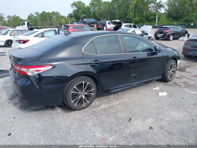 2019 Toyota Camry Se მანქანა იყიდება აუქციონზე, vin: 4T1B11HK8KU706884, აუქციონის ნომერი: 45741504