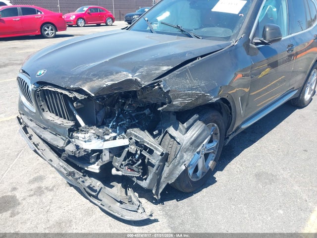 5UXTR7C57KLE96677 BMW X3 Sdrive30i