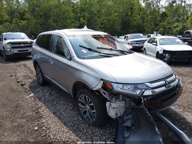 2018 Mitsubishi Outlander Se მანქანა იყიდება აუქციონზე, vin: JA4AZ3A33JZ011599, აუქციონის ნომერი: 45741538
