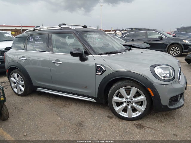 45741545 :رقم المزاد ، WMZYT5C32H3D81070 vin ، 2017 Mini Countryman Cooper S مزاد بيع