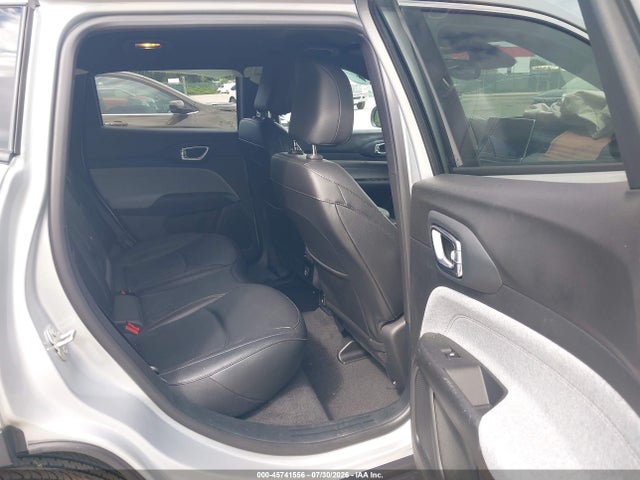 45741556 :رقم المزاد ، 3C4NJDFN0RT121950 vin ، 2024 Jeep Compass Latitude Lux Fwd مزاد بيع