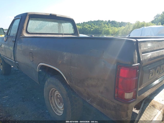 1989 Dodge W-series W100 მანქანა იყიდება აუქციონზე, vin: 1B7HM06Y0KS111580, აუქციონის ნომერი: 45741580