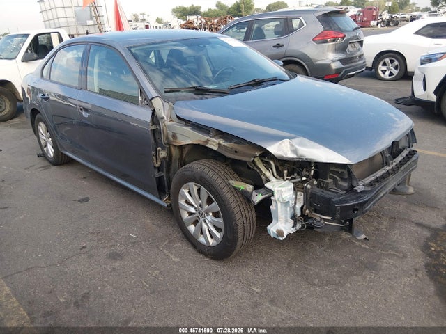 2015 Volkswagen Passat 1.8t Wolfsburg Edition მანქანა იყიდება აუქციონზე, vin: 1VWAT7A32FC018212, აუქციონის ნომერი: 45741590