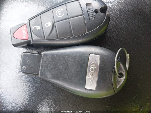 2011 Jeep Grand Cherokee Laredo მანქანა იყიდება აუქციონზე, vin: 1J4RR4GT7BC670337, აუქციონის ნომერი: 45741591