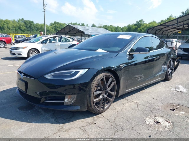 Продажа на аукционе авто 2018 Tesla Model S 100d/75d/p100d, vin: 5YJSA1E24JF277825, номер лота: 45741600