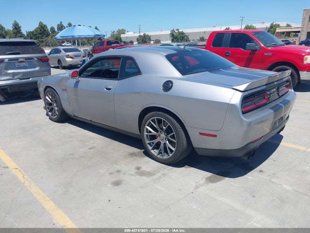 2C3CDZDJ6GH164517 Dodge Challenger Srt 392