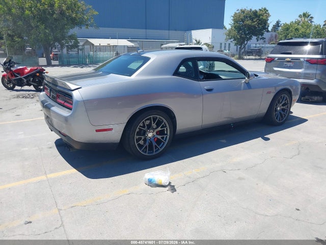 2C3CDZDJ6GH164517 Dodge Challenger Srt 392