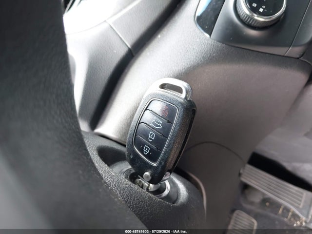 2017 Hyundai Tucson Se მანქანა იყიდება აუქციონზე, vin: KM8J33A4XHU413297, აუქციონის ნომერი: 45741603