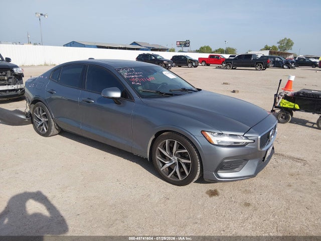 Aukcja sprzedaży 2019 Volvo S60 T6 Momentum, vin: 7JRA22TK3KG014767, numer aukcji: 45741604