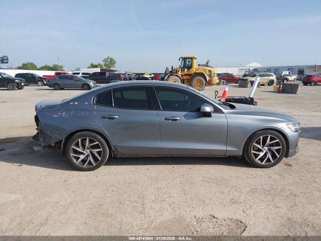 Aukcja sprzedaży 2019 Volvo S60 T6 Momentum, vin: 7JRA22TK3KG014767, numer aukcji: 45741604