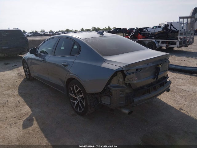 Aukcja sprzedaży 2019 Volvo S60 T6 Momentum, vin: 7JRA22TK3KG014767, numer aukcji: 45741604