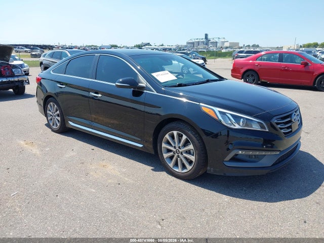 Auction sale of the 2017 Hyundai Sonata Limited, vin: 5NPE34AF3HH559452, lot number: 45741660