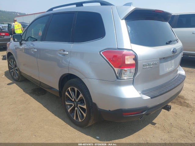 Subaru Forester 2.0xt Premium 2018 JF2SJGEC6JH528888 Image 3