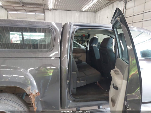 45741691 :رقم المزاد ، 3GTP2VE39BG299558 vin ، 2011 Gmc Sierra 1500 Sle مزاد بيع