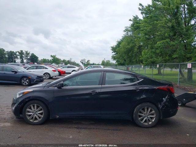 Продаж на аукціоні авто 2015 Hyundai Elantra Se, vin: 5NPDH4AE3FH572364, номер лоту: 45741734