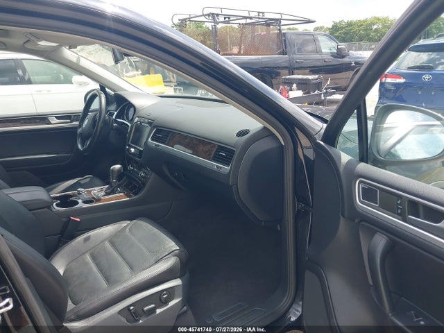Продажа на аукционе авто 2013 Volkswagen Touareg Tdi Executive, vin: WVGEP9BP3DD004506, номер лота: 45741740