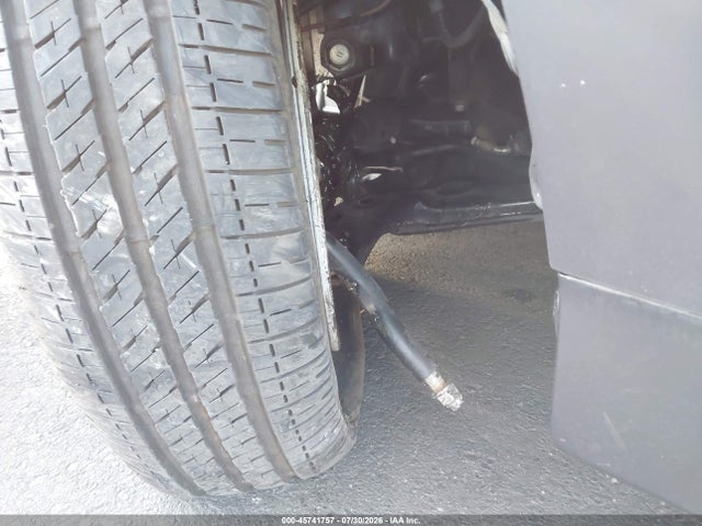 JTDKN3DU4F0480481 Toyota Prius Three