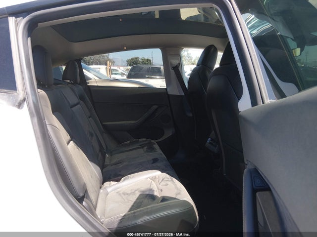 Продажа на аукционе авто 2021 Tesla Model Y Long Range Dual Motor All-wheel Drive, vin: 5YJYGDEE5MF287210, номер лота: 45741777