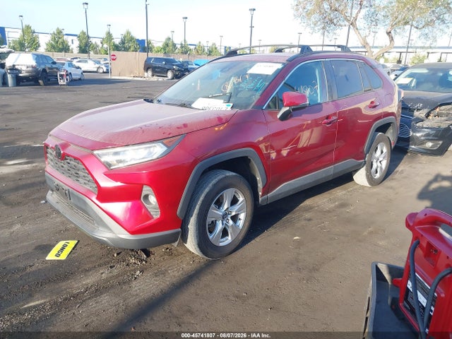 Toyota Rav4 Xle 2020 2T3W1RFV7LW072361 Image 2