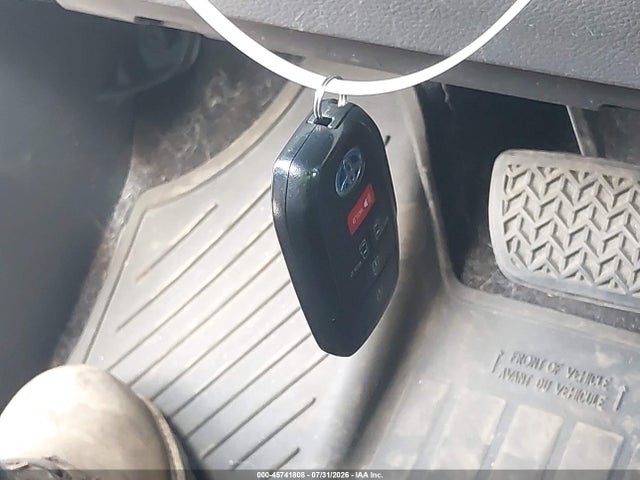5TDKSKFC8MS011217 Toyota SIENNA LE