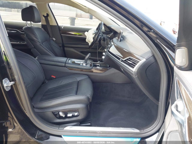 BMW 740I 2020 WBA7T2C02LGL17123 Image 5